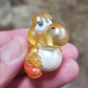 Nintendo Glowing Baby Yoshi